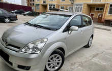 Toyota Corolla Verso Елеганс 1.8 2006 г.