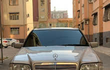 Mercedes-Benz 2.0 2000 г.