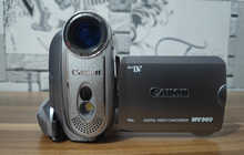 Видеокамера Canon MV960
