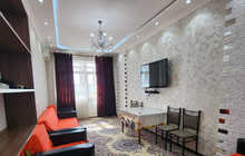 2-комн. квартира, 80 м² 4 этаж в аренду