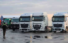 Предлагаю профессиональные услуги практических занятий по вождению категории CE для водителей грузового транспорта. Практика на реальных дорогах с инструктором, отработка манёвров и безопасного управления крупногабаритным транспортом.