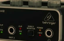 Аудиокарта Behringer u-phoria um2